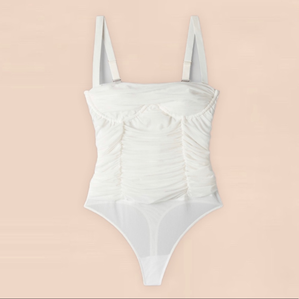 Aritzia Luxor Bustier Ruched Bodysuit Size 00